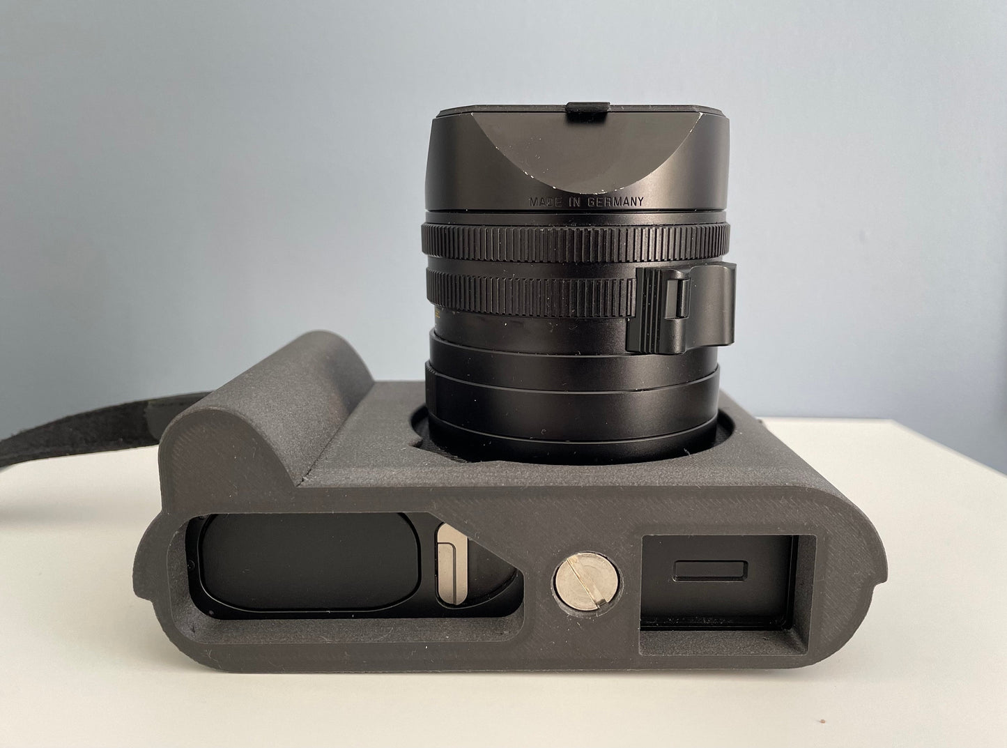 Leica Q2/Q3 Stealth case